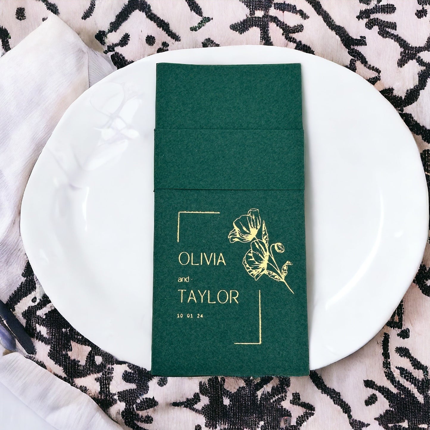 Personalized Pocket Wedding Napkins with Rose, Linen Like