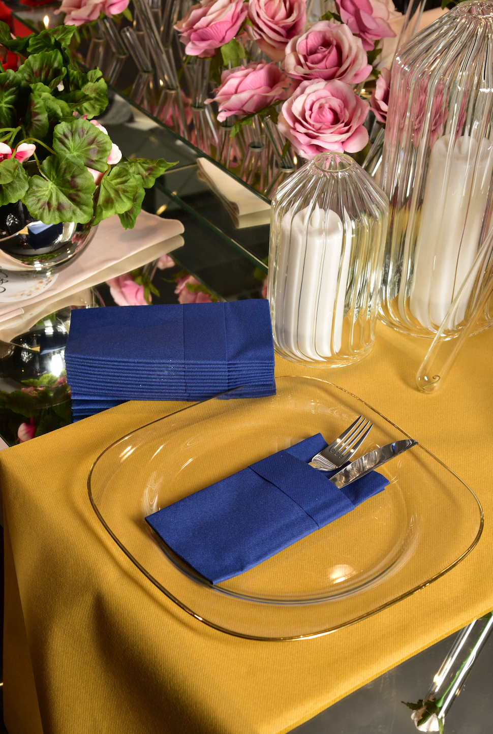 Navy Airlaid Pocket Napkins (16″ x 16″) (40×40 cm) 50 PIECES